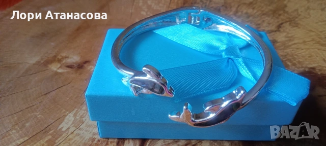 Стилен и минималистичен регулируема гривна тип "делфин", сребро с покритие и синтетичен цирконий, снимка 4 - Гривни - 54005905