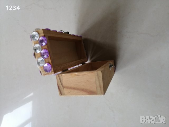 Дървена кутия 13 х 5 h 4.5 cm. , снимка 4 - Други стоки за дома - 35601416
