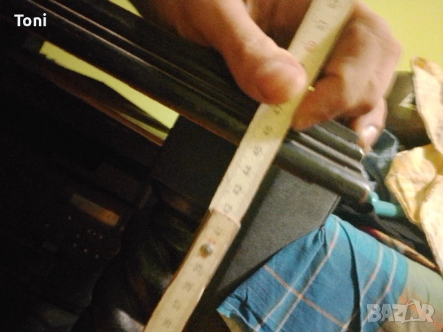 Дървена маса височина 48см, широчина 65см, снимка 4 - Маси - 53332193