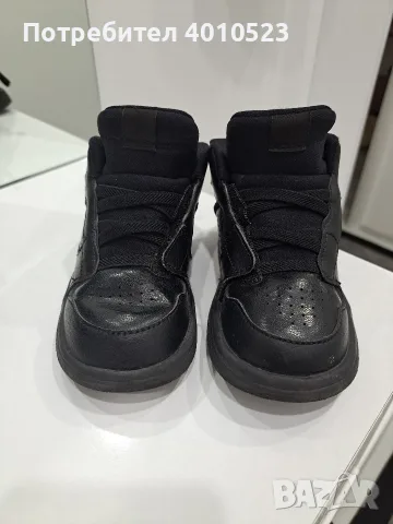 Jordan маратонки унисекс, снимка 2 - Детски маратонки - 56106251