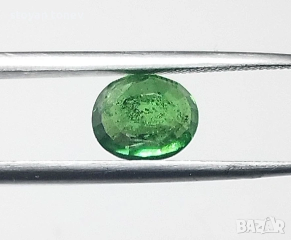 Изключителен ярко зелен цаворит гранат 1.95 карата! Нов!, снимка 5 - Други - 54196812