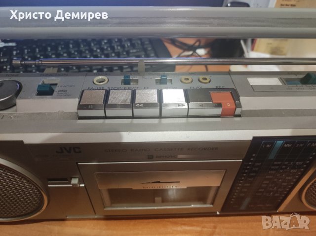 JVC RC-S40LB, снимка 8 - Радиокасетофони, транзистори - 40498695