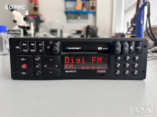 ОРИГИНАЛНИ АВТО РАДИО CD КАСЕТОФОНИ