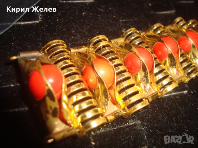 ПОЗЛАТЕНА РЕТРО АРТ ВИНТИДЖ БРОНЗОВА ГРИВНА ЕФЕКТНА с ЧЕРВЕНИ КАМЪНИ 16902, снимка 12 - Антикварни и старинни предмети - 30691405