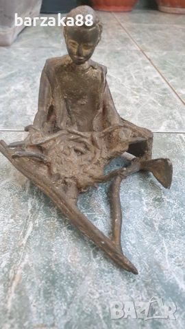 Стара Африканска бронзова фигура