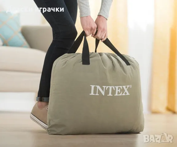 Матрак надуваем с вградена помпа Intex, 152х203х56см, Comfort-Plush High Rise , снимка 13 - Надуваеми легла - 50075960
