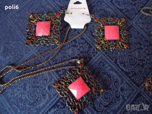 колие и обици, снимка 2 - Бижутерийни комплекти - 31999742