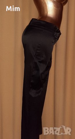 S Италиански сатенен,черен панталон с камъни, снимка 5 - Панталони - 32205827