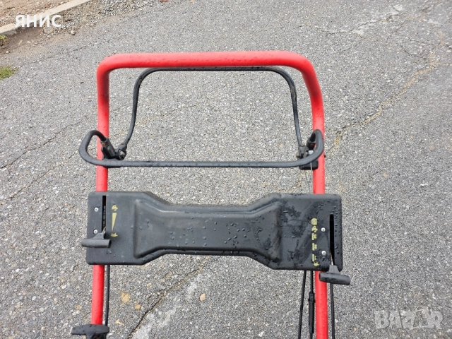 САМОХОДНА КОСАЧКА HONDA, ПЕРФЕКТНА., снимка 13 - Градинска техника - 51936291