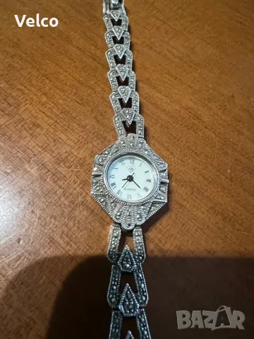 женски сребърен чесовник, снимка 2 - Бижутерийни комплекти - 49734771