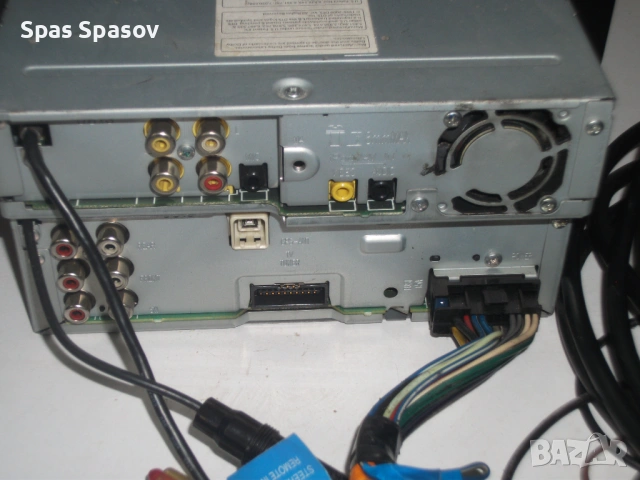 Продава Kenwood DNX5260BT, снимка 3 - Навигация за кола - 53945199