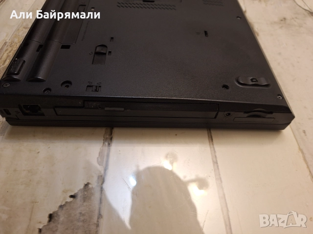Лаптоп ThinkPad T530, снимка 5 - Лаптопи за дома - 52840612