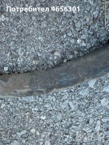 Дебела тръба на хидравличната рейка на Ауди Audi A8 6.3 4h0422893bl 500ps. само за 100лв., снимка 2 - Части - 52487235