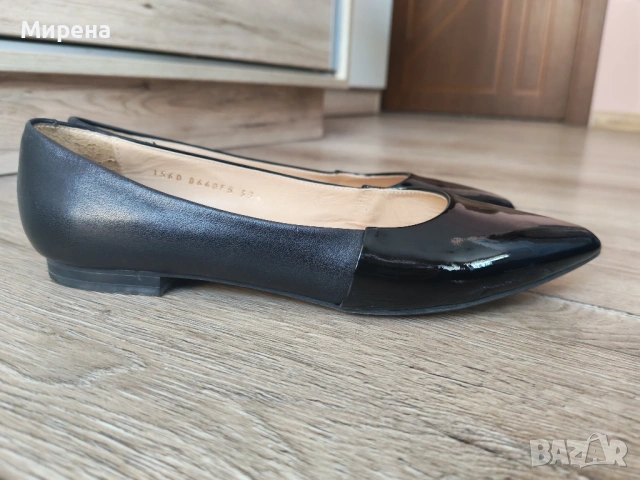 Обувки GEOX изцяло от естествена кожа и лак, номер 38.5