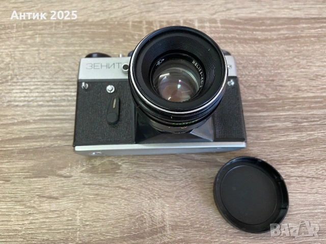 Винтидж 35мм огледално-рефлексен фотоапарат Zenit ET с оригинален калъф, снимка 9 - Антикварни и старинни предмети - 53259356