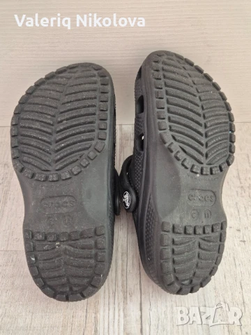 Детски чехли/джапанки Crocs 28-29, снимка 4 - Детски сандали и чехли - 51399501