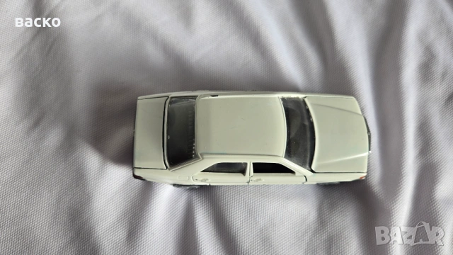 Mercedes Benz 190 190 E Cursor-Modell 1182 мащаб 1/35 Федерална Република Германия, снимка 10 - Колекции - 54194871