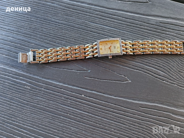Дамски часовник , снимка 2 - Дамски - 51552828
