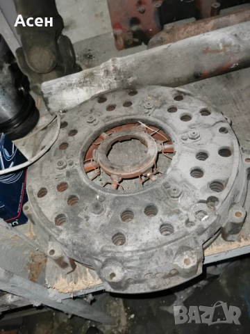 Ман D2866 TOH Глави, дюзи, колектор, бутала, колянов вал, съединител, маховик.. , снимка 7 - Части - 41436269