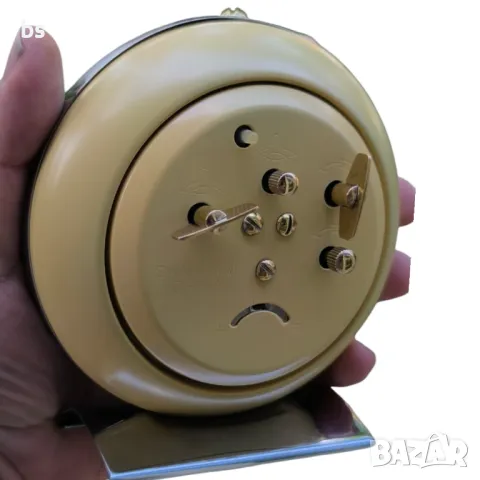 Ретро механичен будилник Diamond 💎💎 (обслужен), снимка 5 - Антикварни и старинни предмети - 50046102