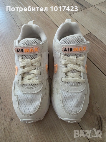 Детски маратонки NIKE AIR MAX SOLO, снимка 3 - Детски маратонки - 51562647