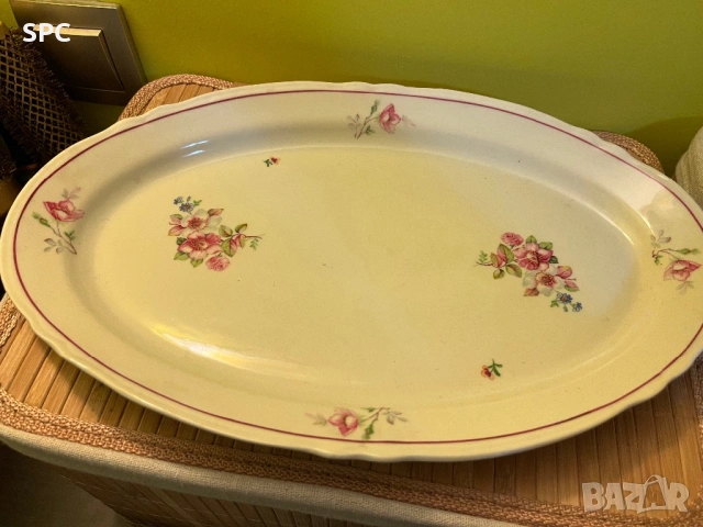 Порцеланов комплект , снимка 6 - Антикварни и старинни предмети - 54358465