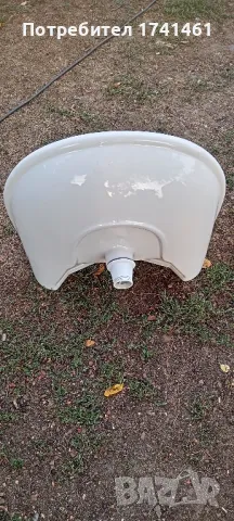 Два броя керамички мивки, снимка 1