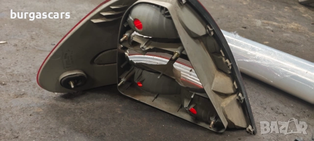 Стоп десен Mercedes W211 седан, снимка 2 - Части - 53303872