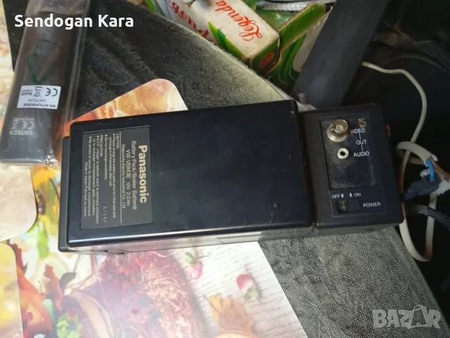 Видео камера Panasonic M3 VHS Movie употребявана, винтидж за колекционери, снимка 10 - Фотоапарати - 53142027