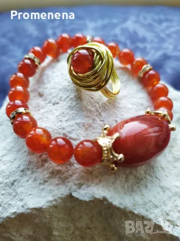 Комплект Гривна от естествени кристали и пръстен