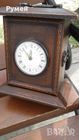 Продавам ретро Часовник, снимка 3 - Антикварни и старинни предмети - 54128973