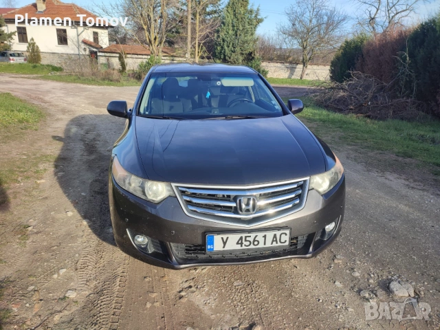 Продавам автомобил "HONDA ACCORD"