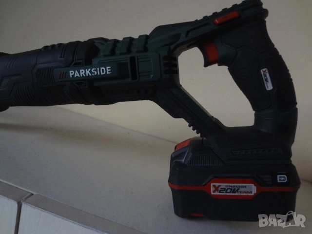 Саблен трион - акумулаторен - Parkside, снимка 4 - Триони и циркуляри - 52775688