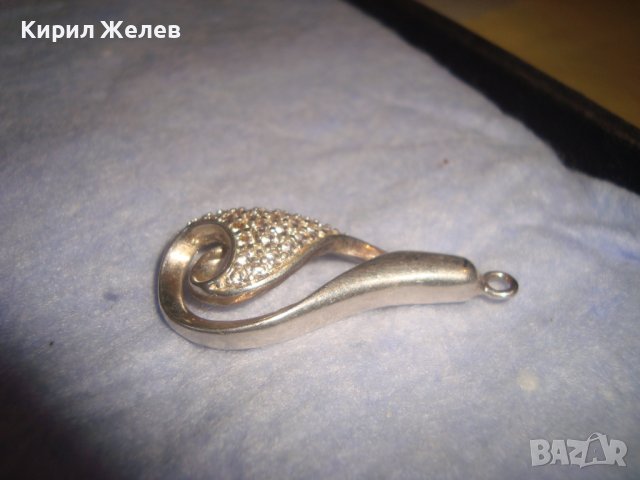 СТИЛЕН КРАСИВ СРЕБЪРЕН ФЕШЪН АРТ МЕДАЛЬОН СРЕБРО 925 с ИНКРУСТИРАНИ МИНИАТЮРНИ КРИСТАЛИ 28808, снимка 9 - Колиета, медальони, синджири - 37268989