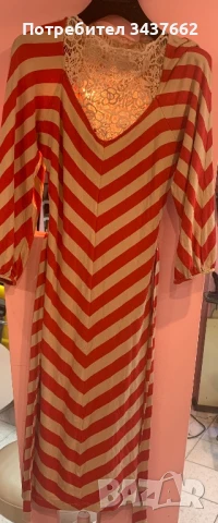 Рокля с дантела 