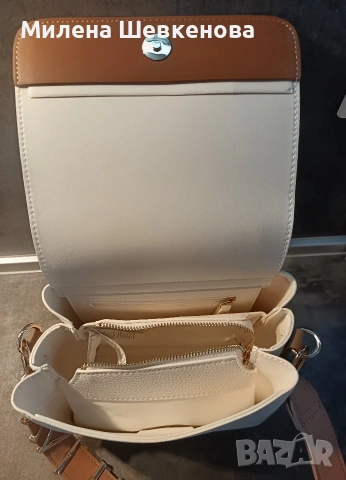 Нова дамска чанта VALENTINO, снимка 6 - Чанти - 54180572