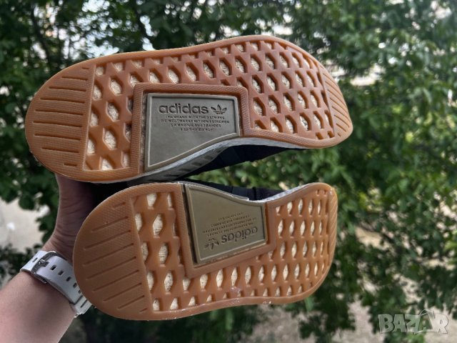 Adidas NMD R2 Black Gum — номер 39 1/3, снимка 6 - Маратонки - 42317248