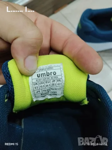 UMBRO 44,5 Номер , снимка 2 - Ежедневни обувки - 56460468