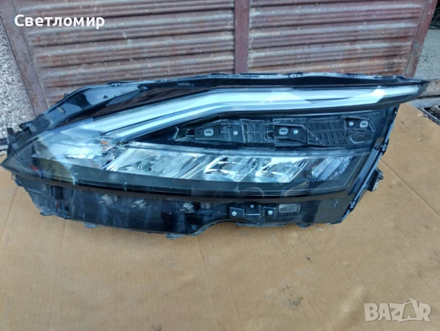 Фар десен и ляв за Nissan Qashqai J12, снимка 13 - Части - 49597874