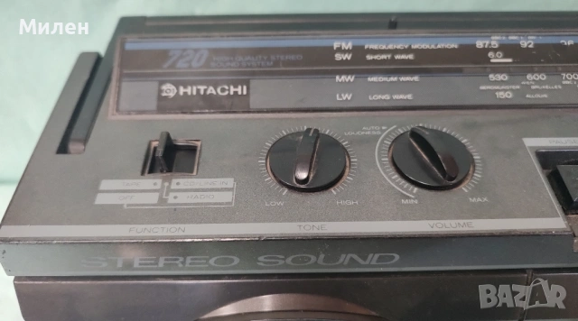 Hitachi TRK-720 E radio cassette player Хитачи радио касетофон работещ, снимка 6 - Радиокасетофони, транзистори - 53964994