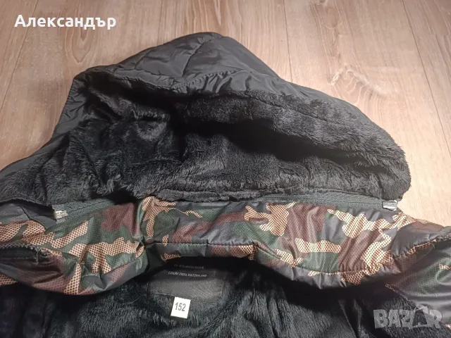 New ново Детско зимно яке бомбър на PHILIPP PLEIN 152 см с махаща се качулка , снимка 9 - Детски якета и елеци - 47288220