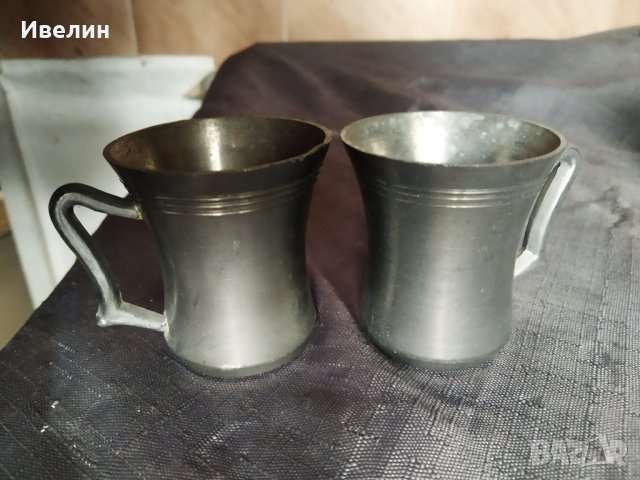 две метални чаши-комплект