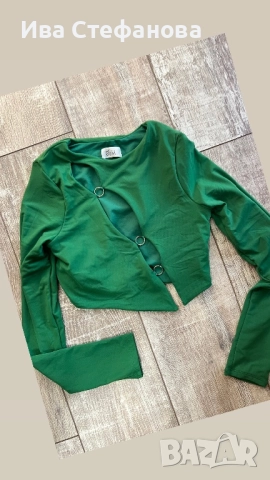 Нова елегантна парти зелена блуза топ Oh Polly , снимка 2 - Блузи с дълъг ръкав и пуловери - 51607116