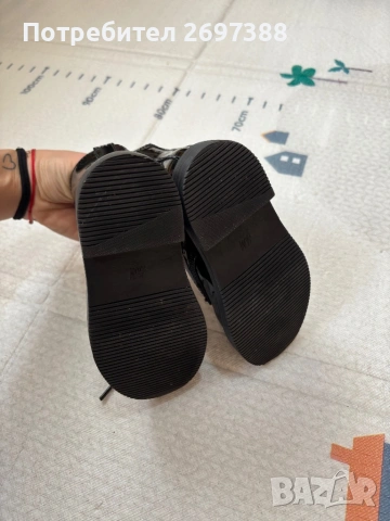 Детски лачени боти h&m, снимка 4 - Детски боти и ботуши - 54359610