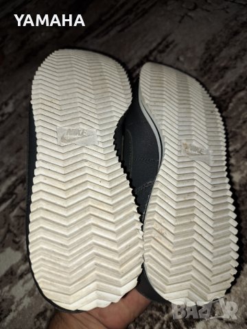 Nike  Дамски Маратонки 37.5 , снимка 5 - Маратонки - 42289707