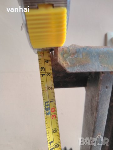 Оригинален автомобилен крик Ford, снимка 5 - Аксесоари и консумативи - 37950894