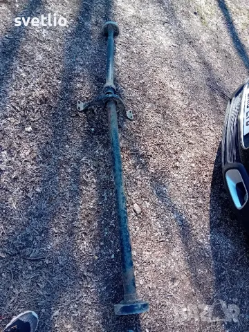 кардан за vw tiguan 2010година 2.0тфи 140коня, снимка 2 - Части - 49265739