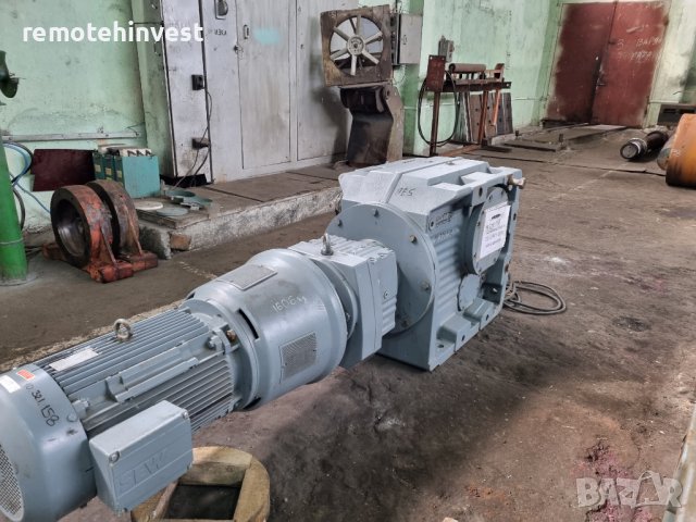 Мотор-Редуктор Sew Eurodrive K167 R107 AT542 DV180M4