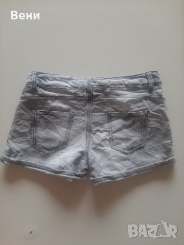 Сиви къси панталонки, снимка 3 - Къси панталони и бермуди - 37197540