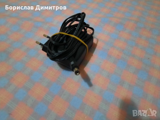 Продавам захранващ адаптер 12 V, 0.5 a, снимка 5 - Кабели и адаптери - 35457131